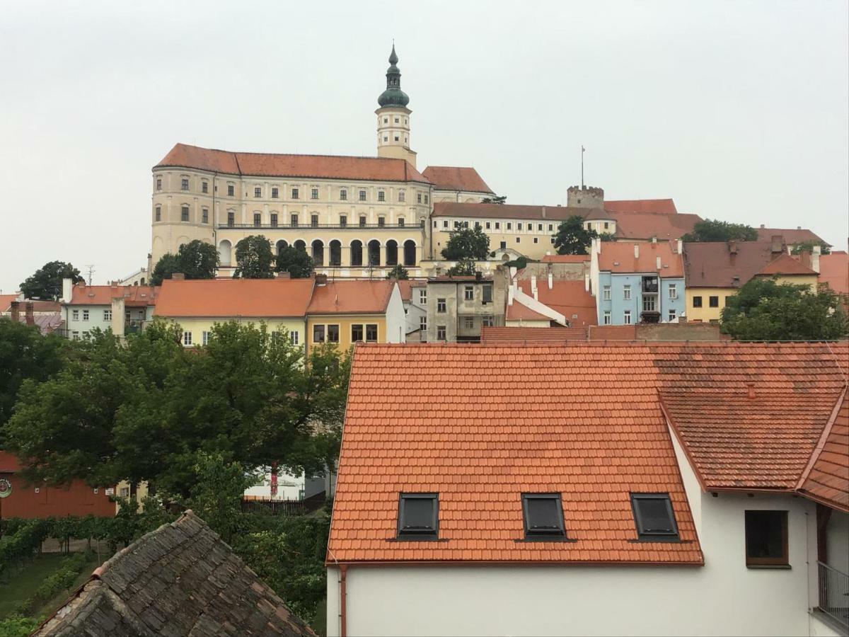 Apartmany Sebastian Mikulov Exteriör bild