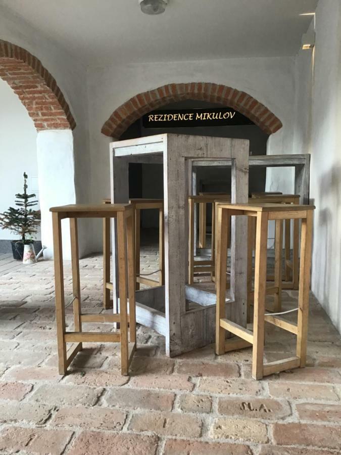 Apartmany Sebastian Mikulov Exteriör bild